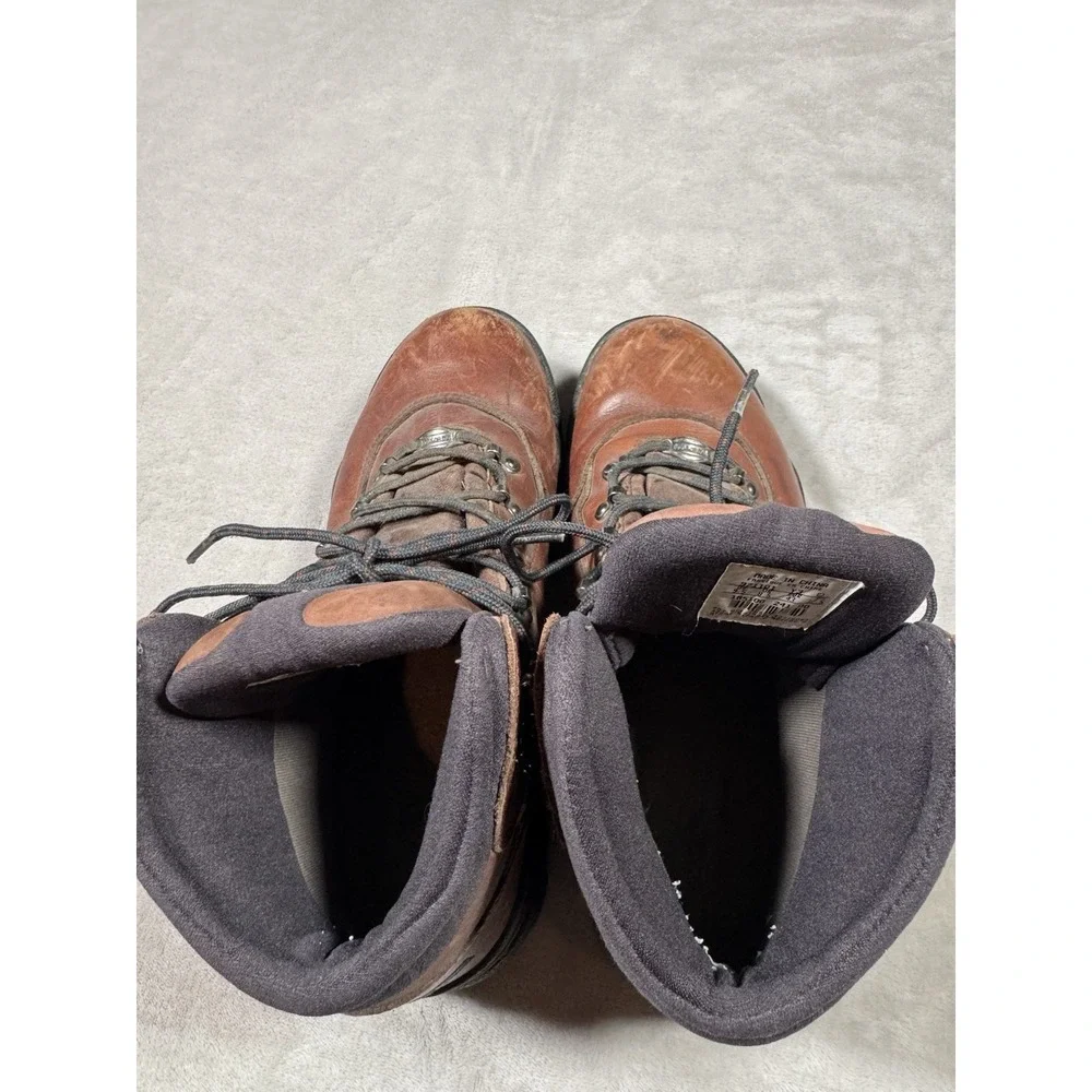 RARE Vintage 90s Nike Hiking Boots Men Size 9.5 Brown Nakar ACG 90s Gorpcore